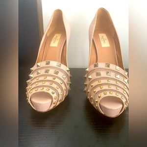Valentino Rockstud Heels Nude Sz 39